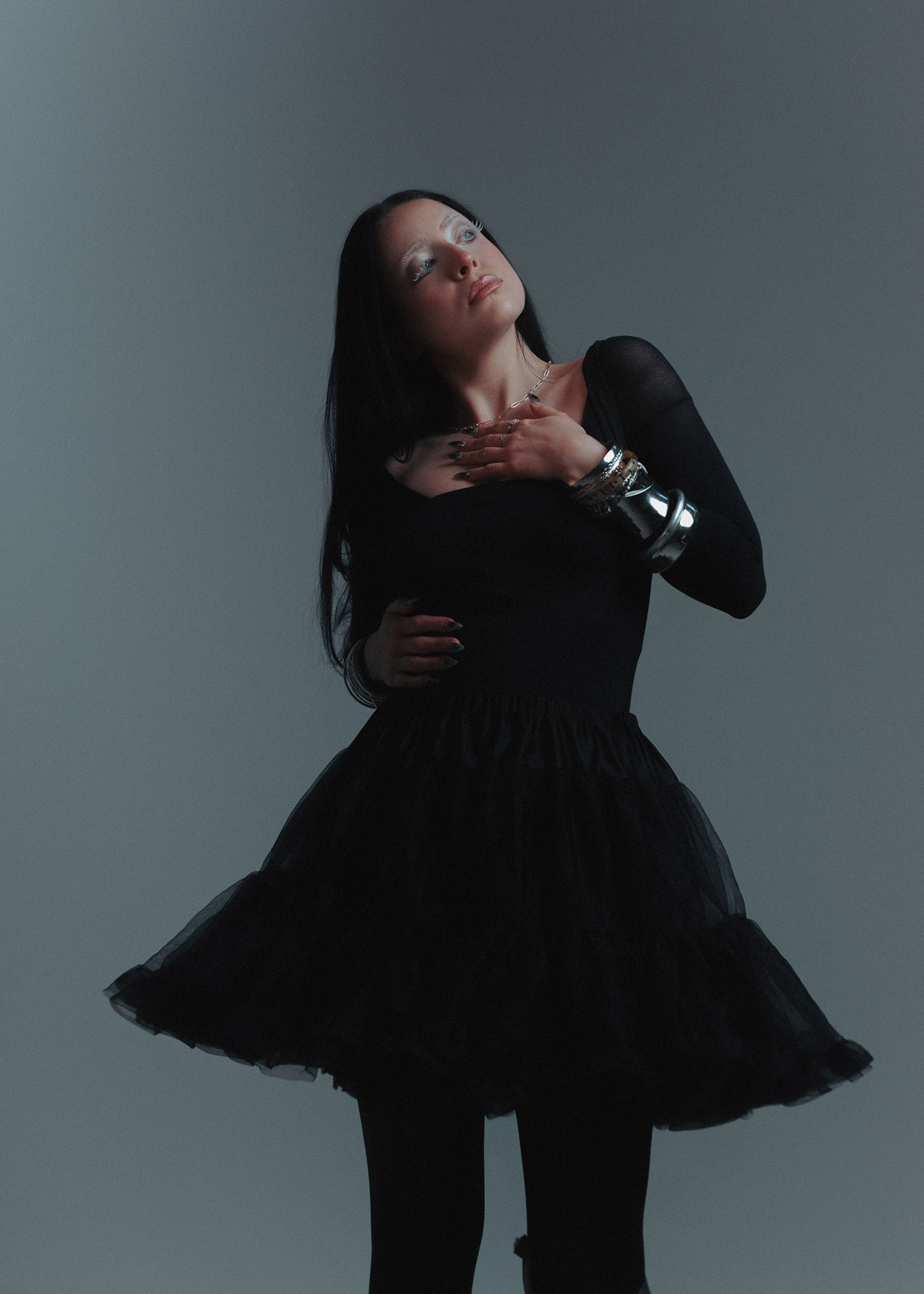 PREMEIRE: ADRENALINE MODE: MADALEN DUKE AND MIKE MAC UNLEASH “I SEE RED”